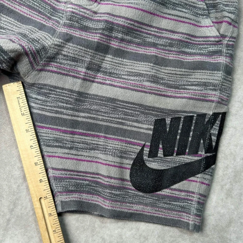 Nike FC Mens Grey Striped Knit Shorts 100% Cotton Size M 744421-003
